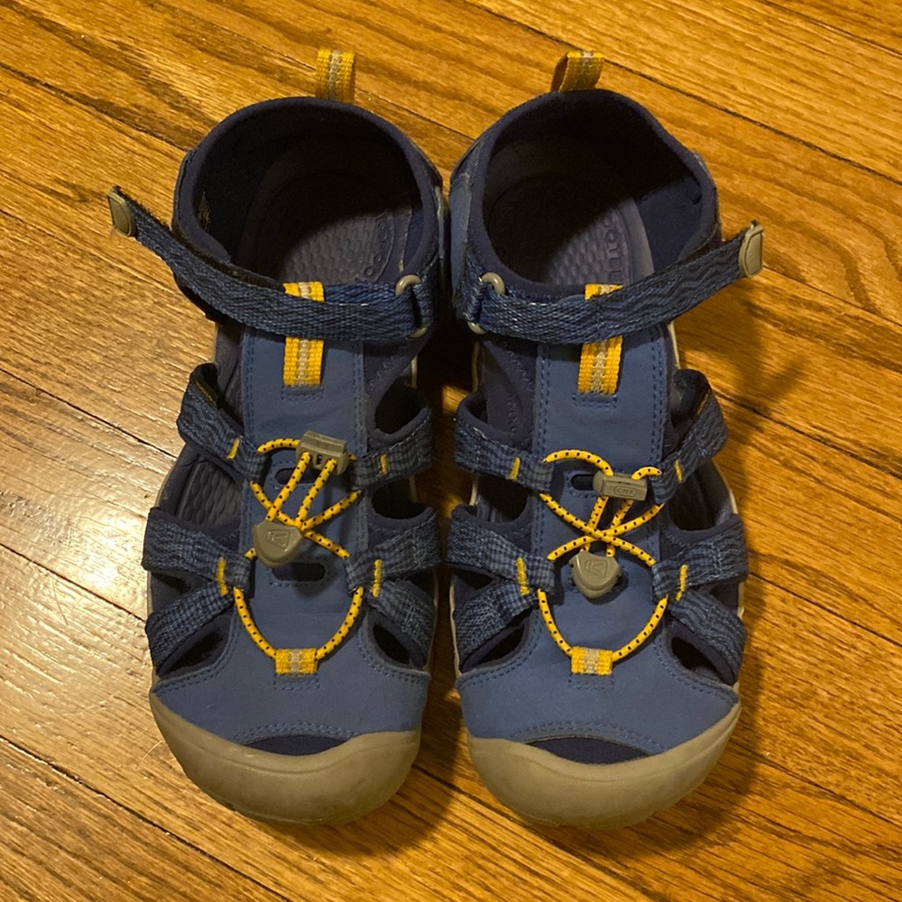 Keen sandals